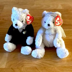 RARE VINTAGE Retired Set of two Ty Beanie Babies Bride and Groom 2002